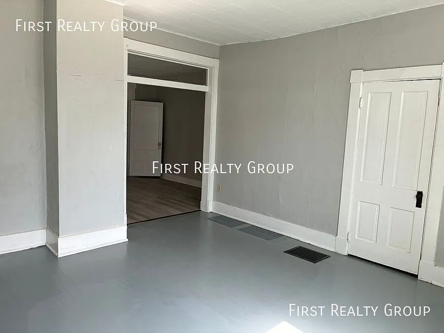 Nice 2 Bedroom Townhouse for Rent in Xenia, OH, Move in Ready! — Photo 3