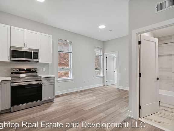 3rd image of 342 W Girard Ave #15306401