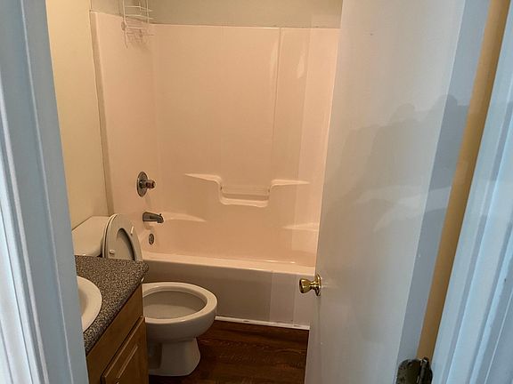 5th image of 108 India Woods Dr #108