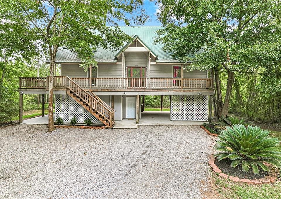 1st image of 812 Canary Pine Ct