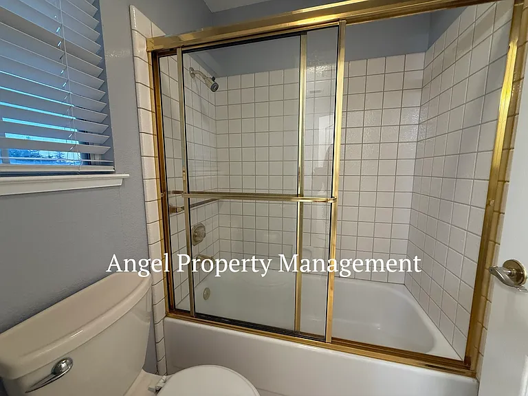9131 Brienne Way — Photo 25