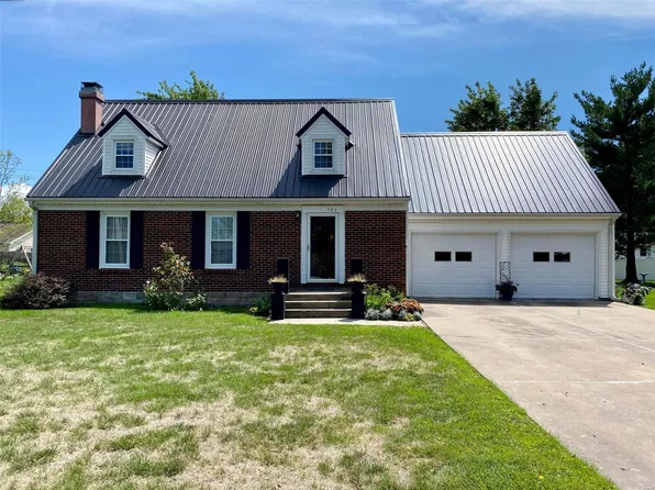 303 Meadow Dr, Monroe City, MO 63456