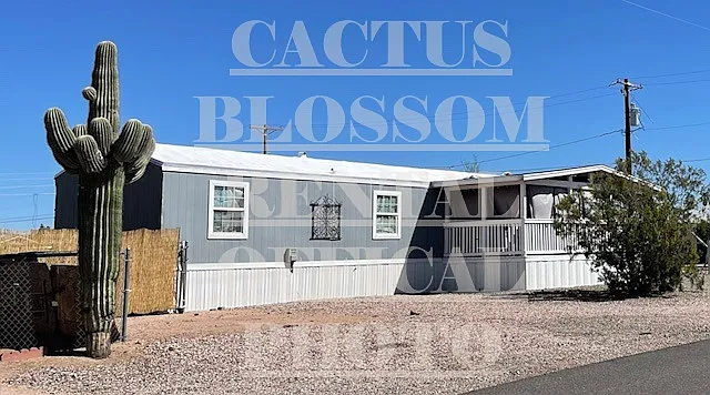 W Roosevelt St, Apache Junction — Photo 1