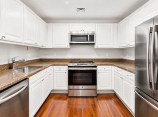 1505 Chestnut St, Philadelphia, PA 19102