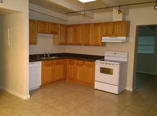 2940 NE 10th Dr, Gainesville, FL 32609