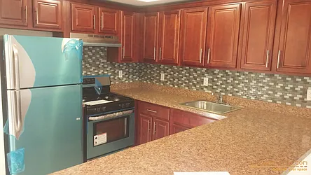 Rented by aptsandlofts.com