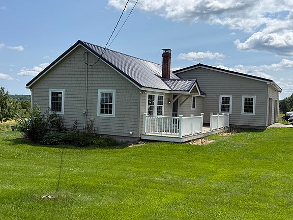 3rd image of 26 Brown Road