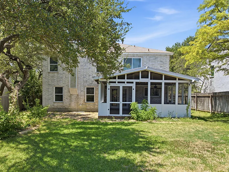 1314 Chalk Ln — Photo 22