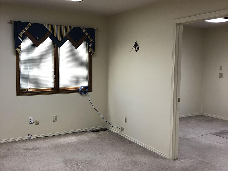 2nd image of 484 Turner Dr Ste 102E