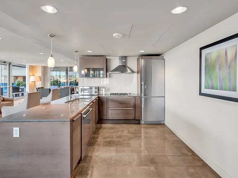 737 Olive Way #2206 — Photo 8