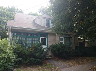 70 Brington Rd, Brookline, MA 02445