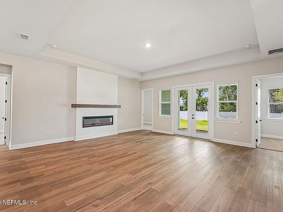 5th image of 89 CRESCENT SHORES Road