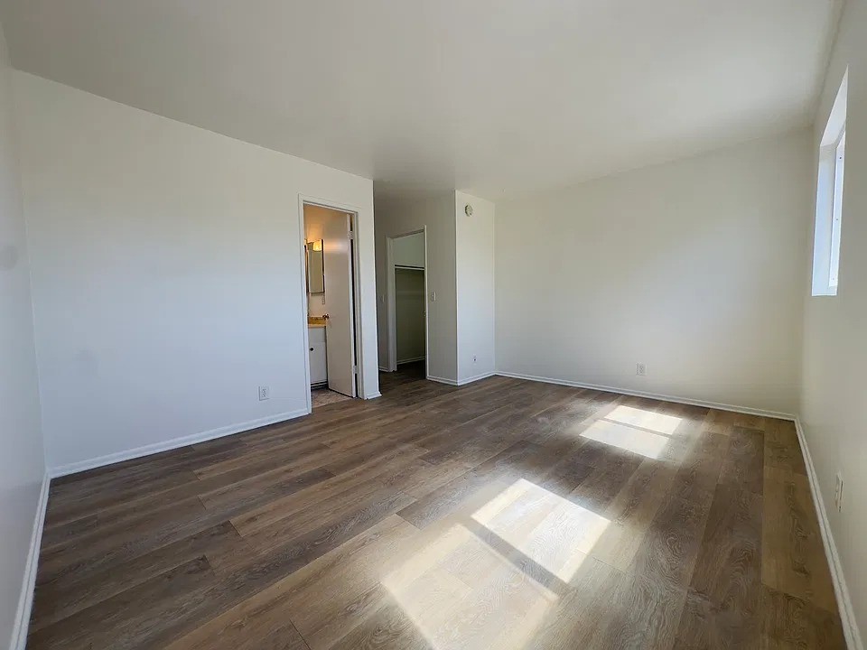1036 Del Mar Ave #A