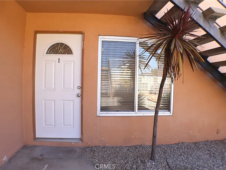 21024 Reynolds Dr #2 — Photo 4