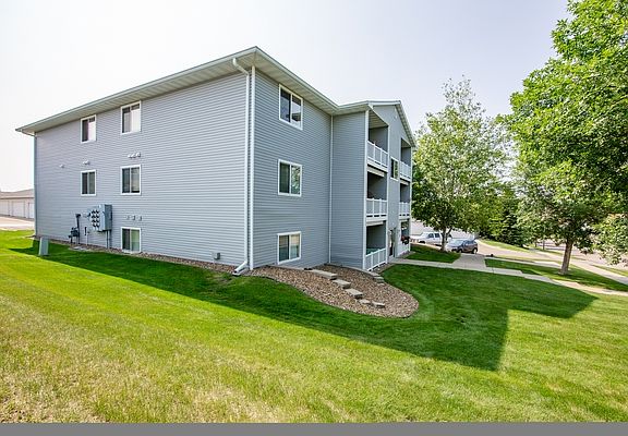 Terrace Pointe Apartments Bismarck ND