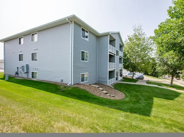 Terrace Pointe Apartments