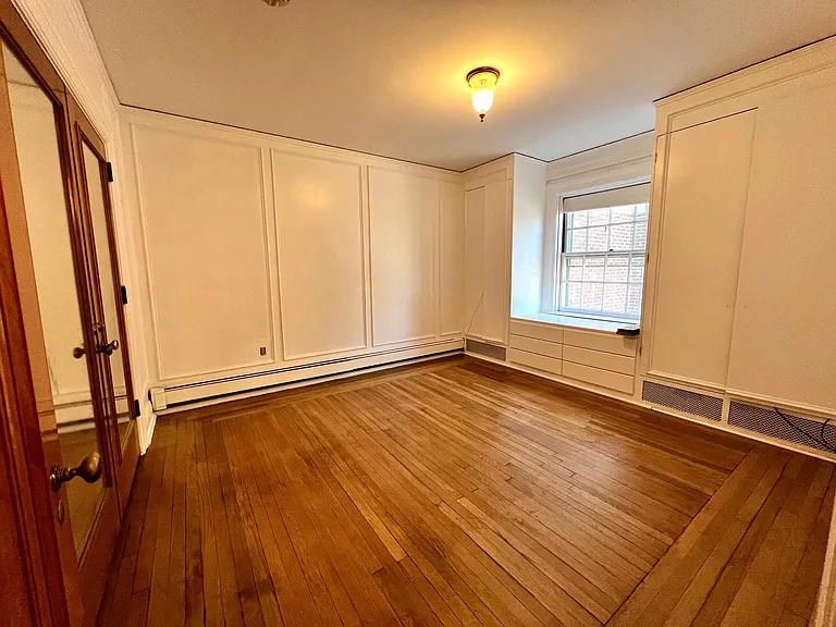 375 Lloyd Ave #2D — Photo 6