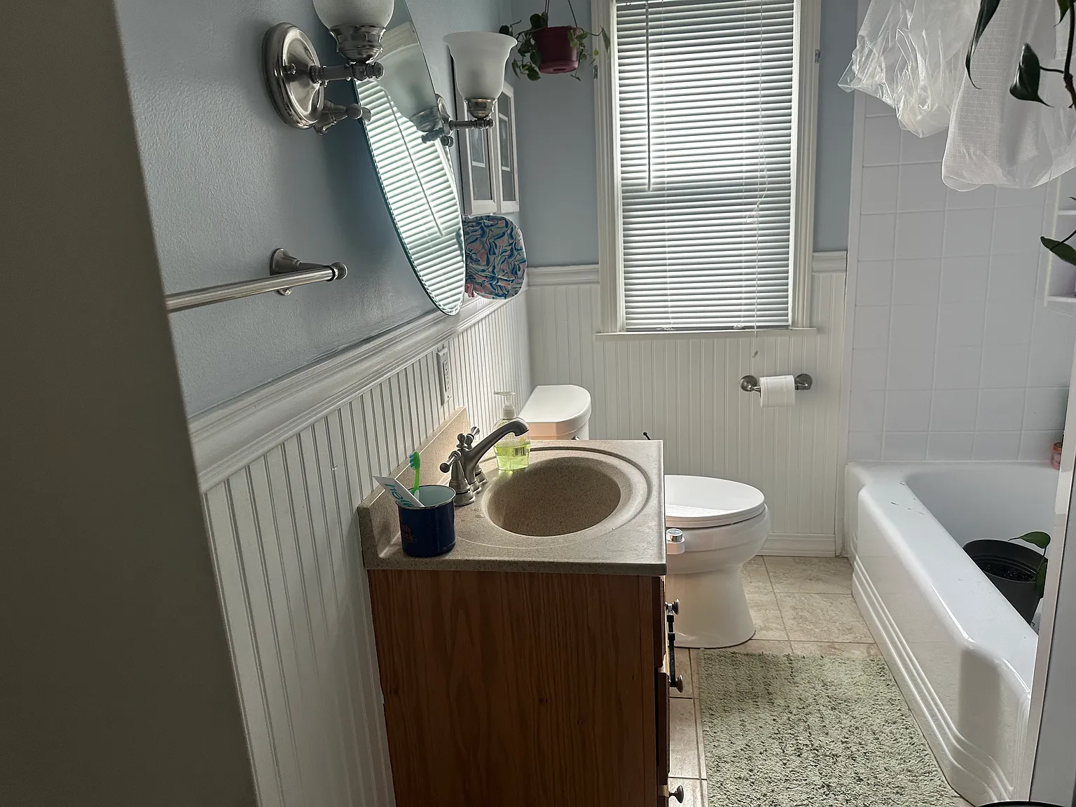 3 bed, 1062 sqft, $2,500 — Photo 3