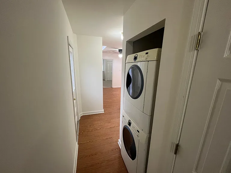 2224 W Grace St #3 — Photo 11