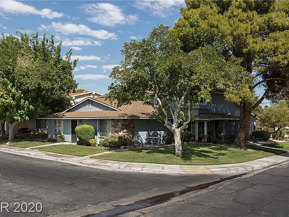 2nd image of 1550 Lorilyn Ave Unit 3