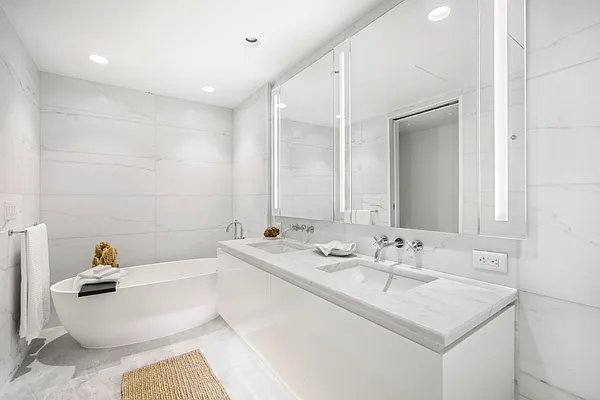 Sold by Corcoran | media 7