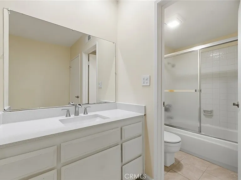 965 S Idaho St #1 — Photo 10