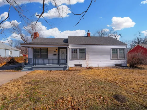 1504 N Meridian Ave, Wichita, KS 67203