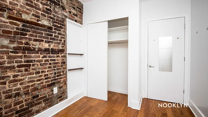 Rented by Nooklyn NYC LLC | media 26