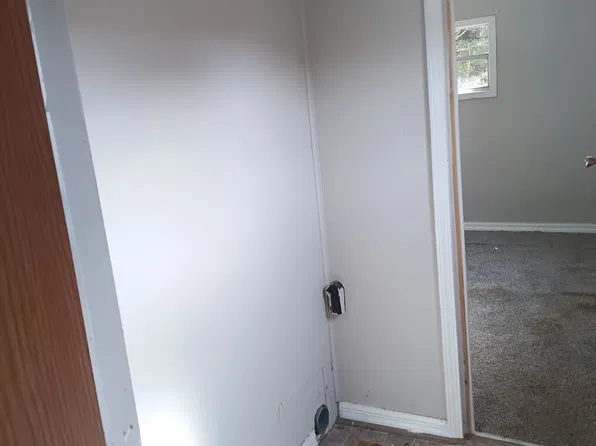26 Hillside Trailer Ct, Gerald, MO 63037