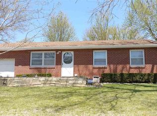 720 SE 35th Ter, Topeka, KS 66605