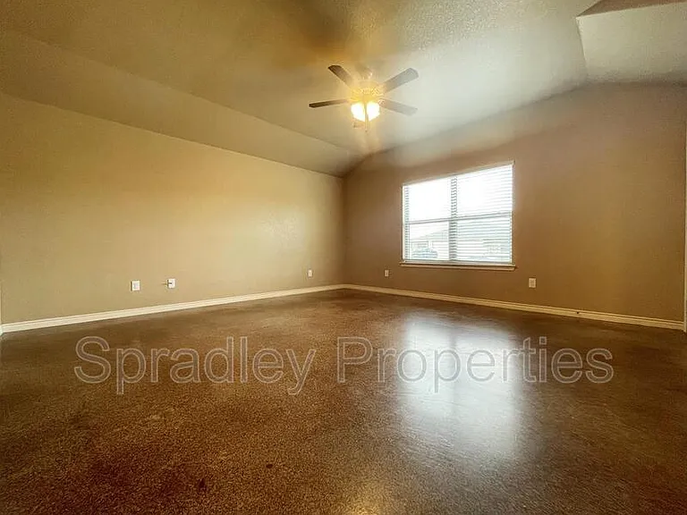 1539 Kal Ct — Photo 2