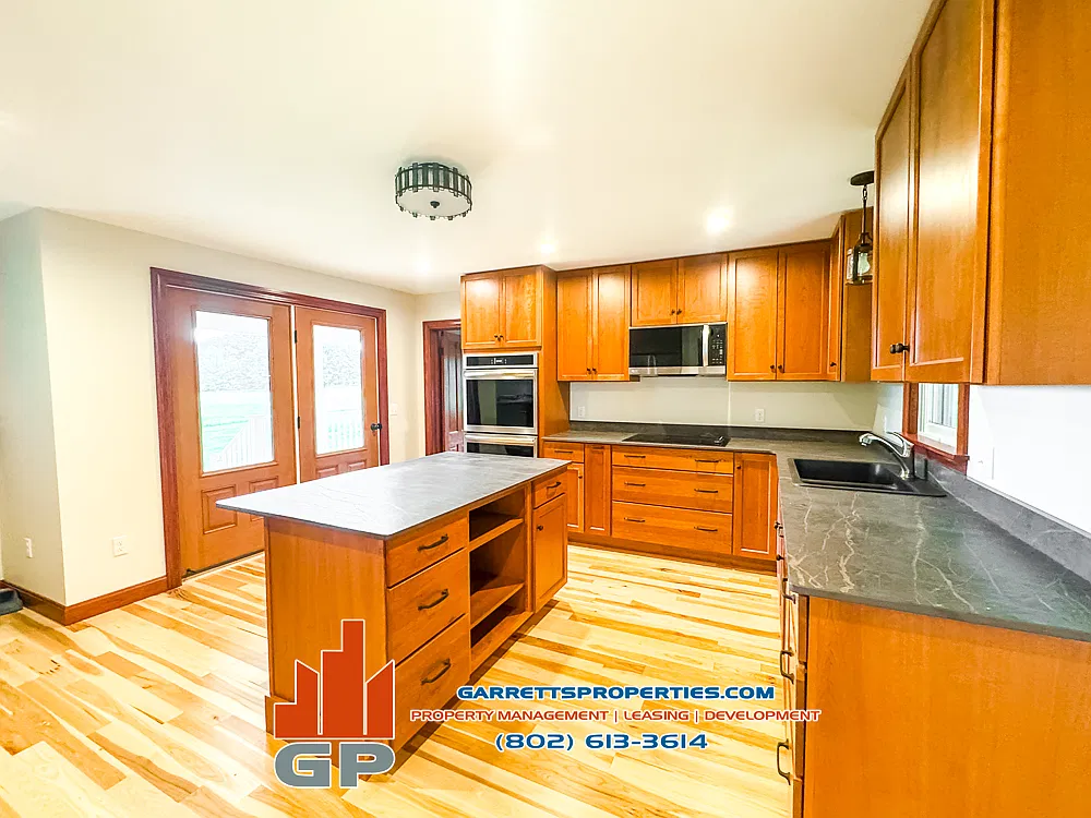 98 W Shore Rd — Photo 2