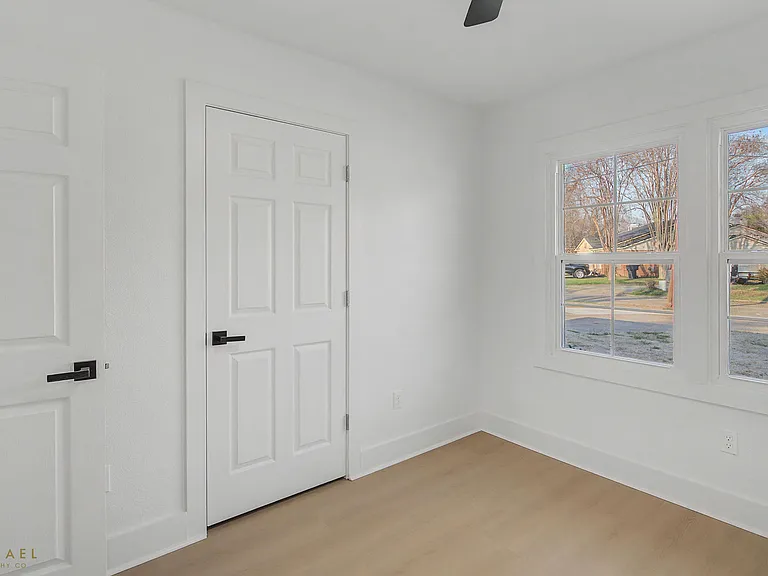 3916 Ella St — Photo 17