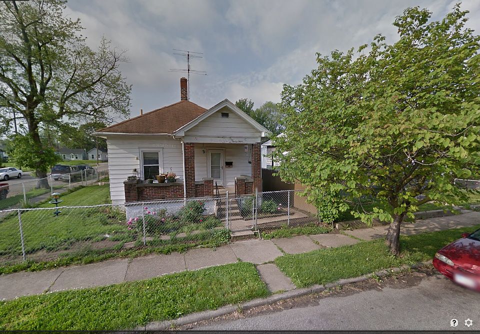 1st image of 2120 Grand Ave