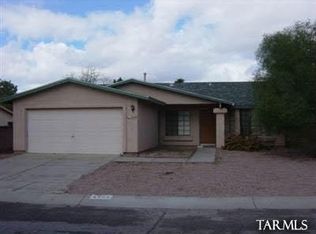 4800 W Rosebay St, Tucson, AZ 85742