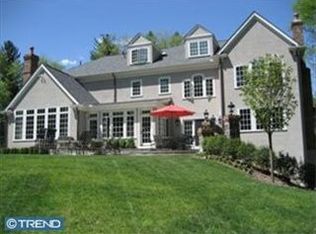 775 Parkes Run Ln, Villanova, PA 19085