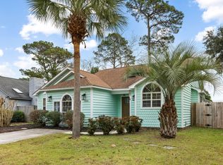 1246 Llewellyn Rd, Mount Pleasant, SC 29464