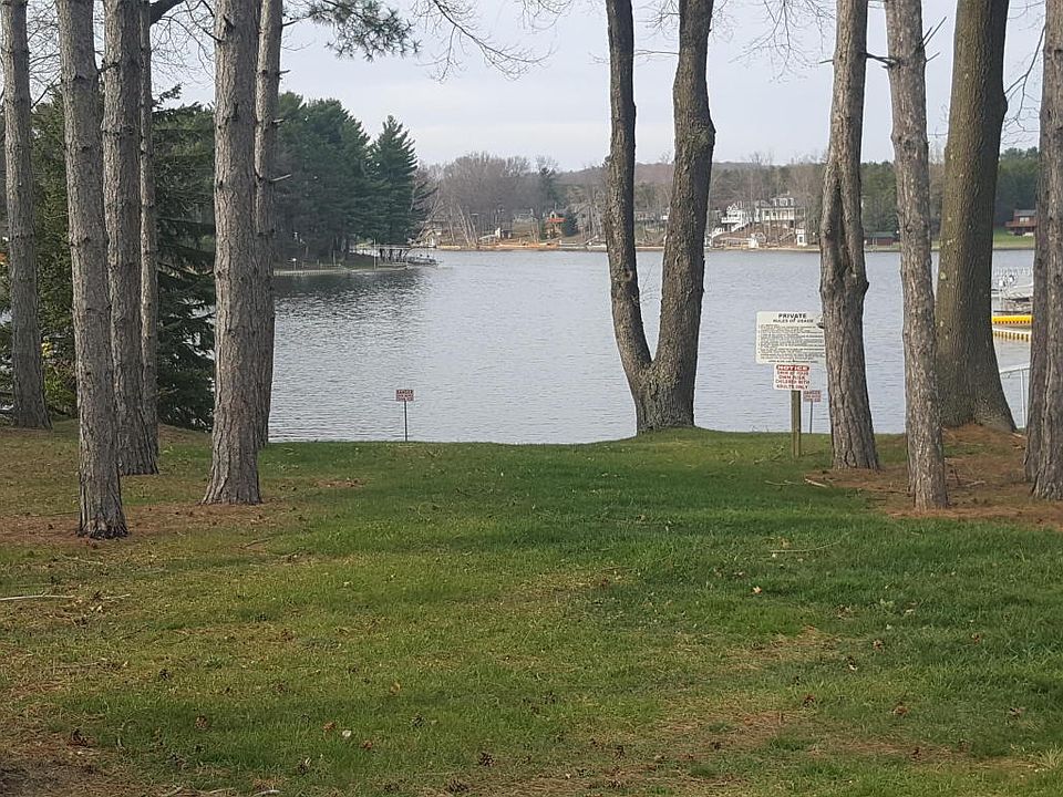 1st image of 2044 N White Birch Dr