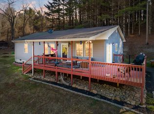 588 Norman Clark Ln, Hiwassee, VA 24347