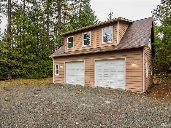 3rd image of 129 Rainier Vista Dr