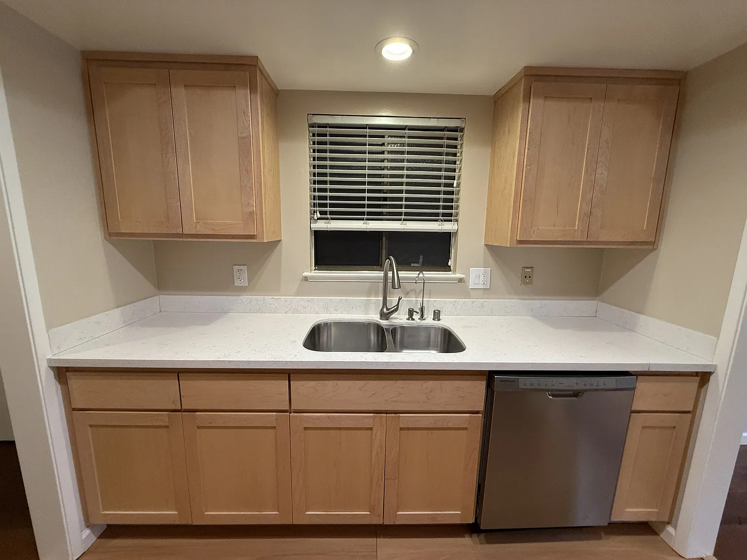 2 bed, 1218 sqft, $4,500 — Photo 4