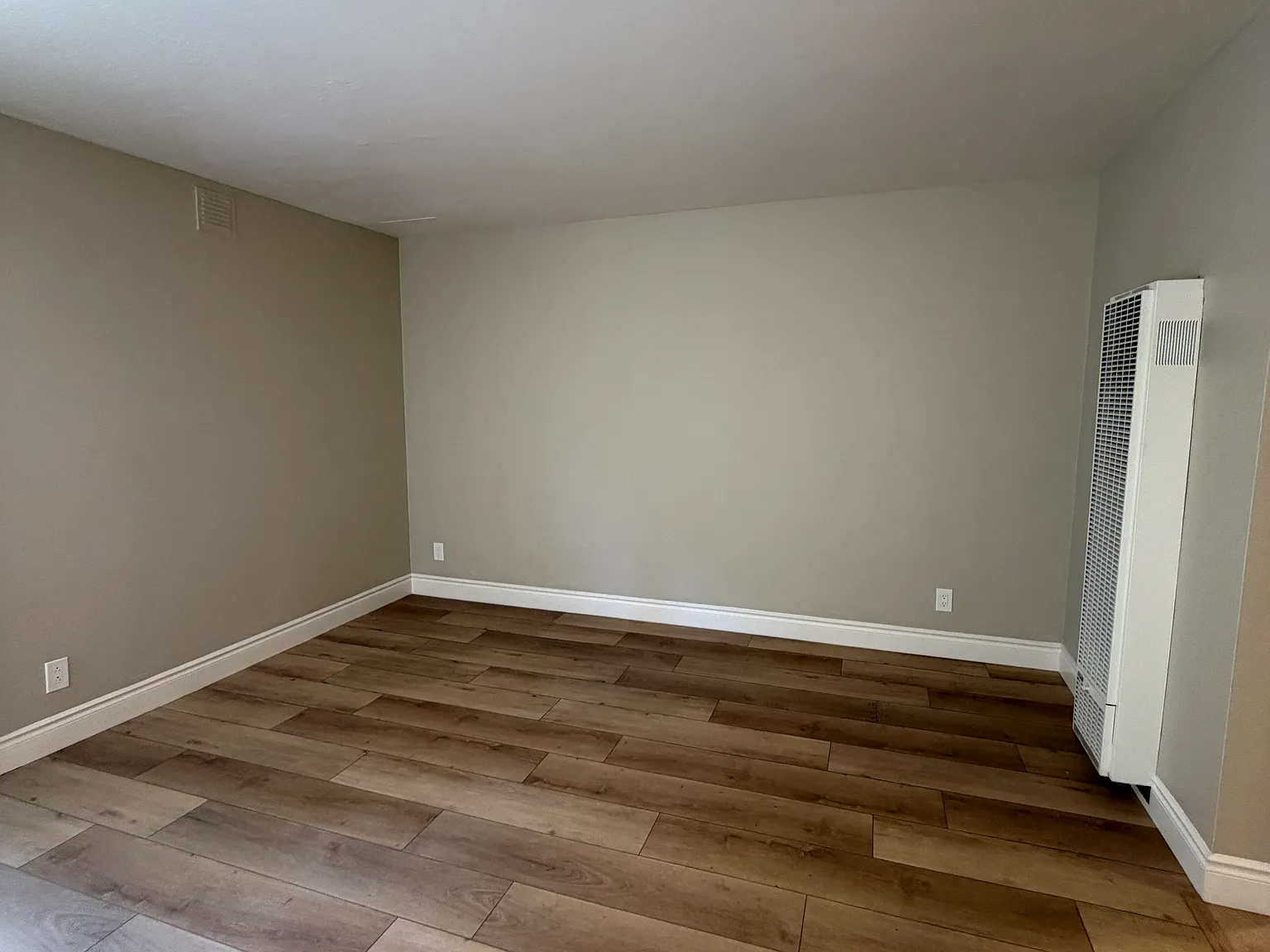 2 bed, 1.5 bath, 1000 sqft, $2,295 — Photo 4