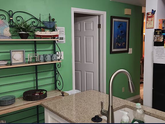 3rd image of 102-10 Southard St #4