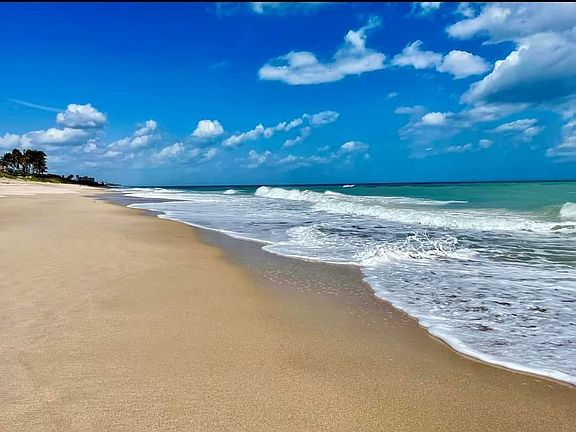 Floridana Beach
