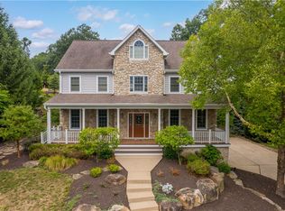 105 Camberly Dr, Monroeville, PA 15146