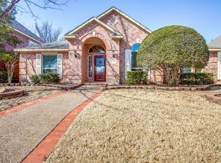 517 Thunderbrook Rd, Garland, TX 75044