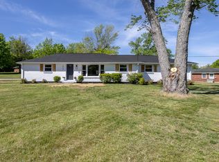 2903 Stanwyck Dr, Nashville, TN 37207