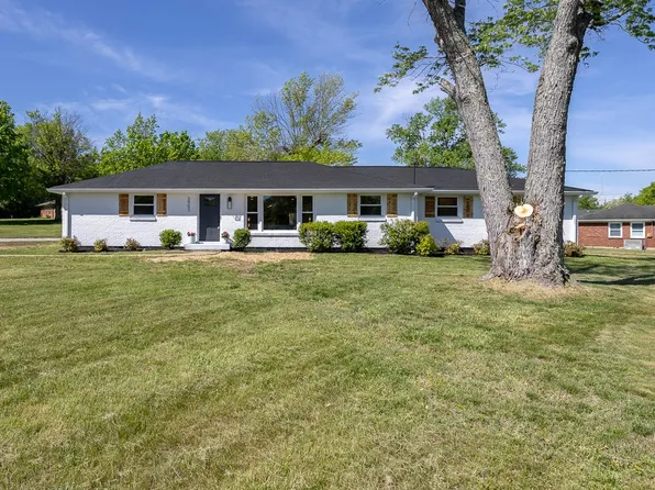 2903 Stanwyck Dr, Nashville, TN 37207