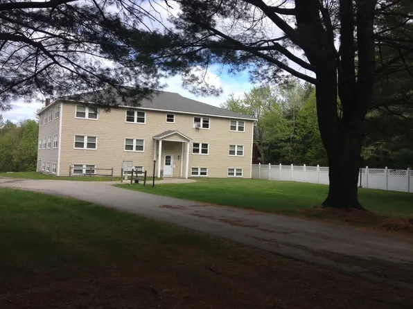592 Riverside Dr, Augusta, ME