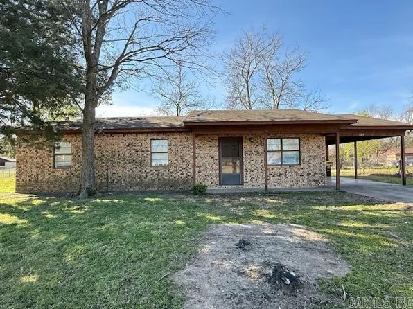 104 James St, England, AR 72046